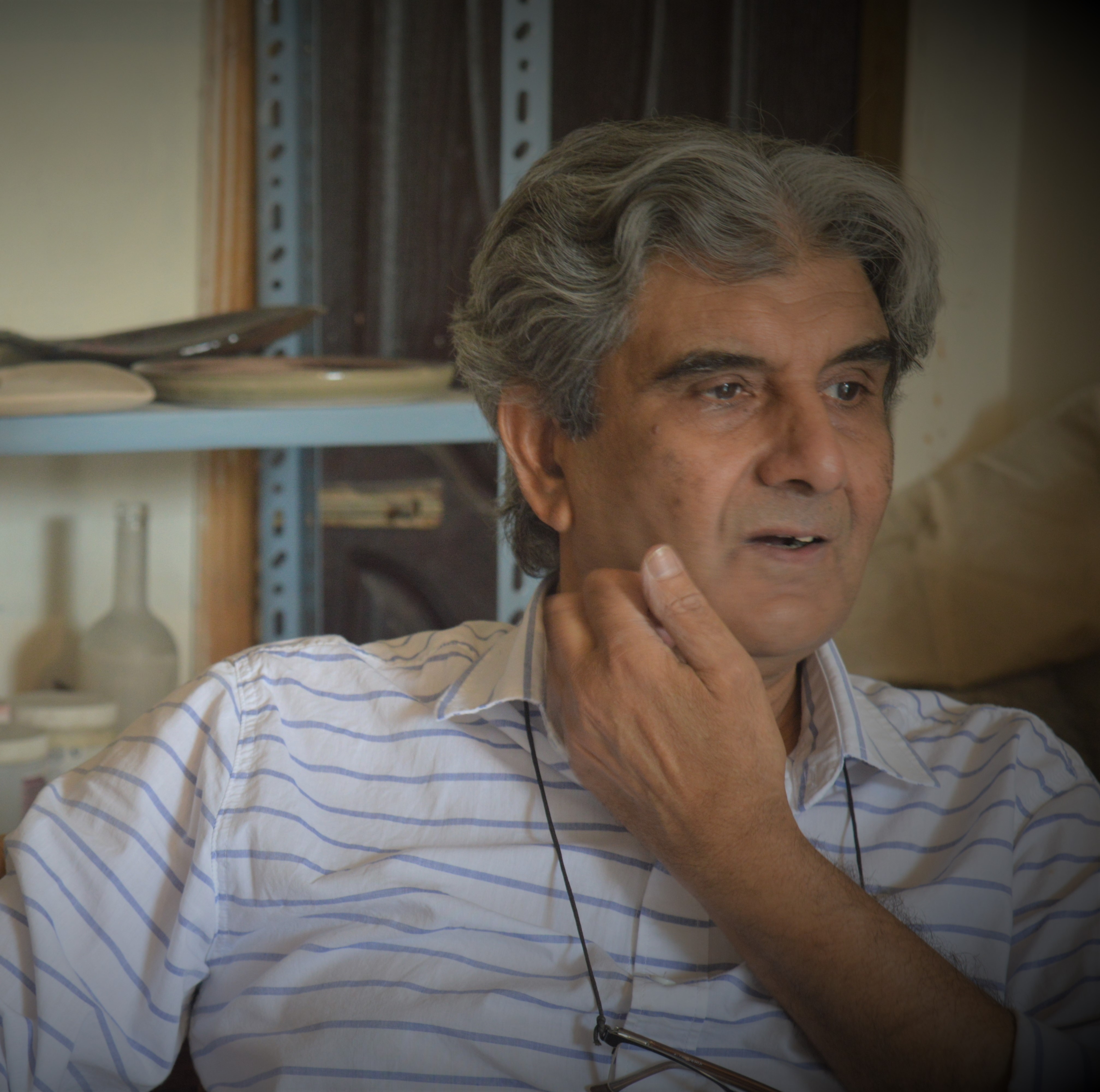 Shahid Waheed Khan – Keeping the Venerable Art of Ceramic Alive