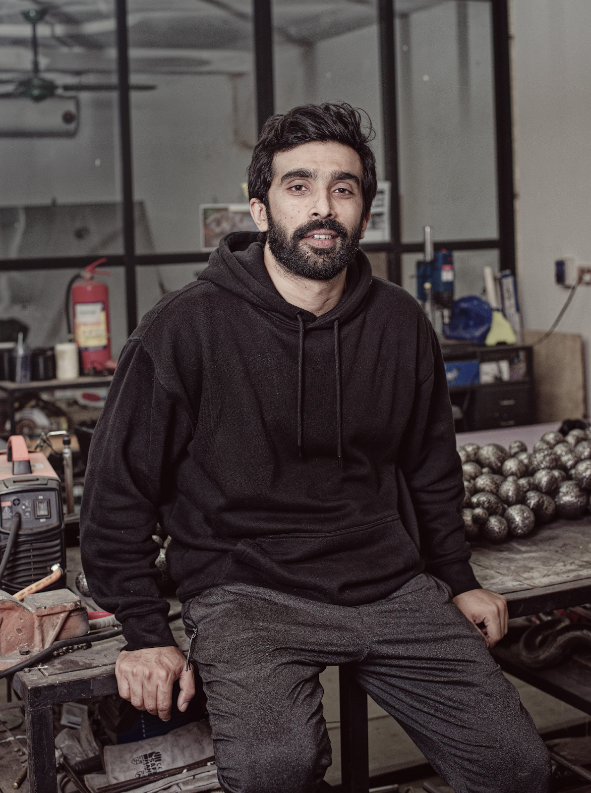 Mark-making on Distinctive Surfaces: Examining the Materiality of Umar Nawaz’s Sculptures