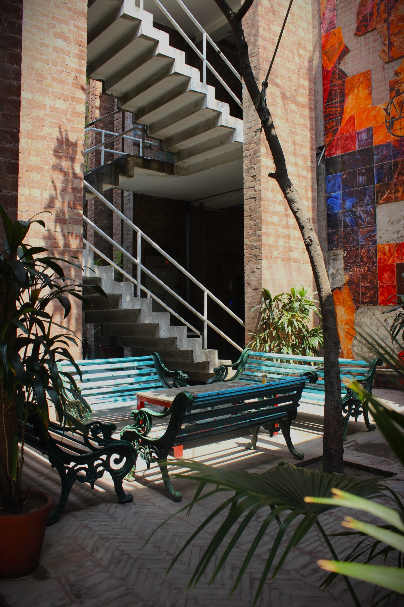 Craft as Chronicle: A School That Built Itself in Making Craft as Chronicle: A School That Built Itself in Making